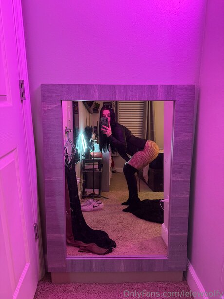 Lelewoolfy actress pictures