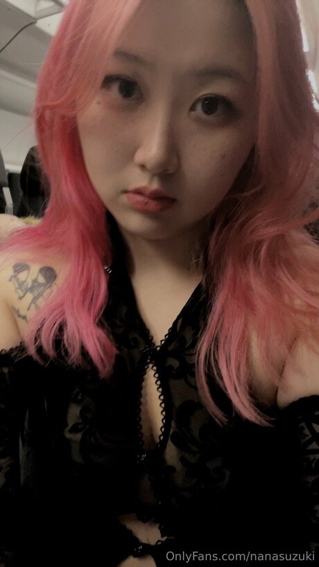 Nanasuzuki pornstar xxx galleries