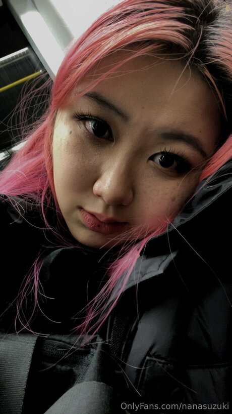 Nanasuzuki pornstar adult photo