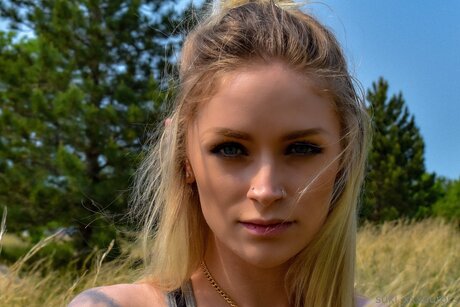 Suki Xxxaurora xxx star images