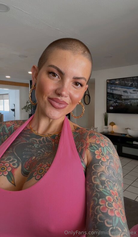 Midwestbabex model exclusive picture