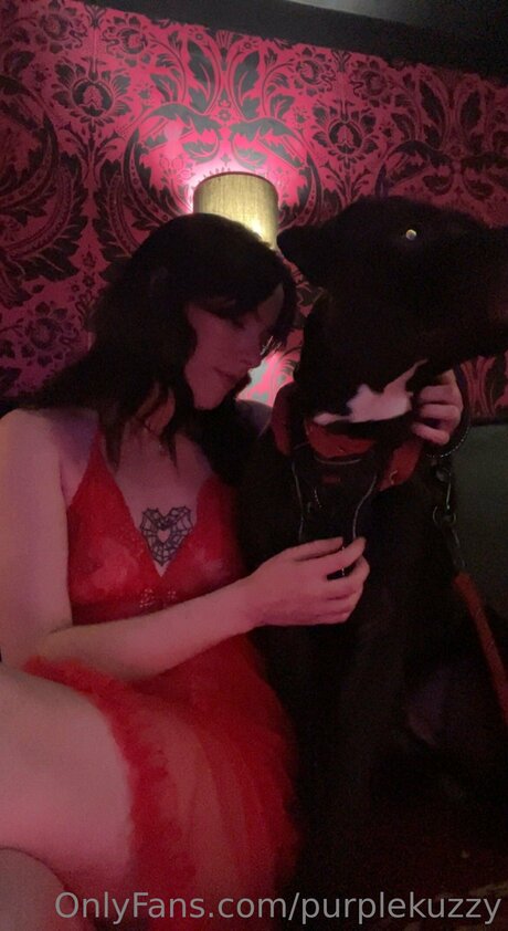 Caspersthickxx art actress galleries