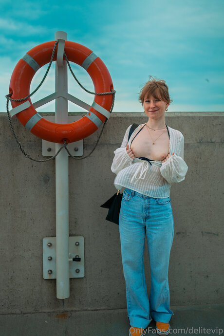 Delitevip hot model gallery