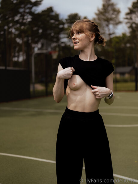 Delitevip pornstar xxx photos