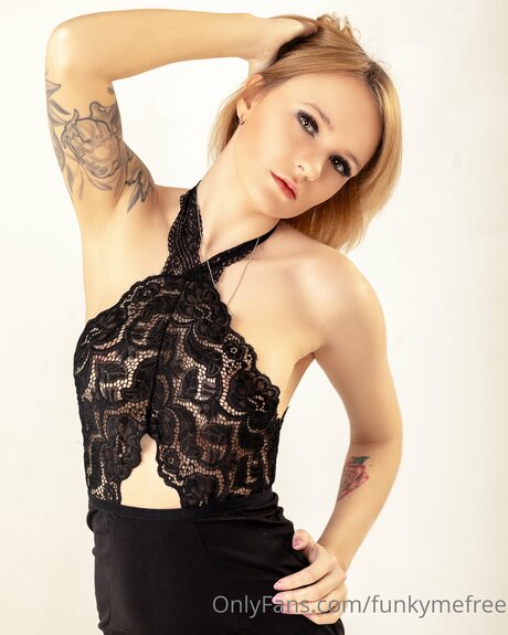 Funkymefree star hot images