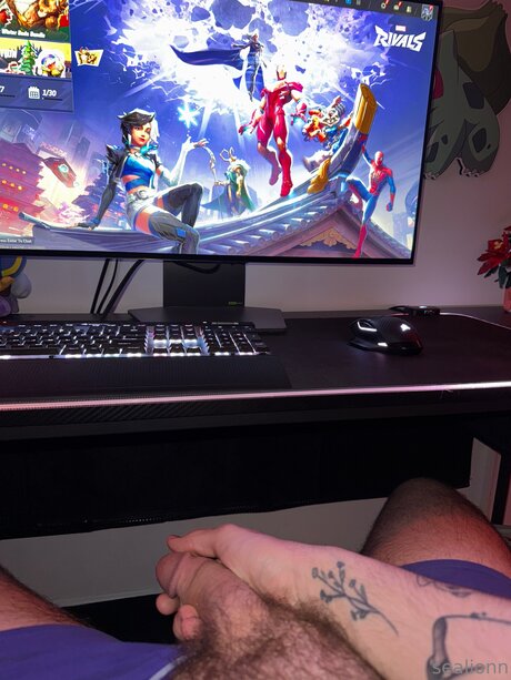 Emsealion model beautiful photo