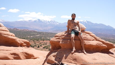 Dexterdexter exclusive star picture