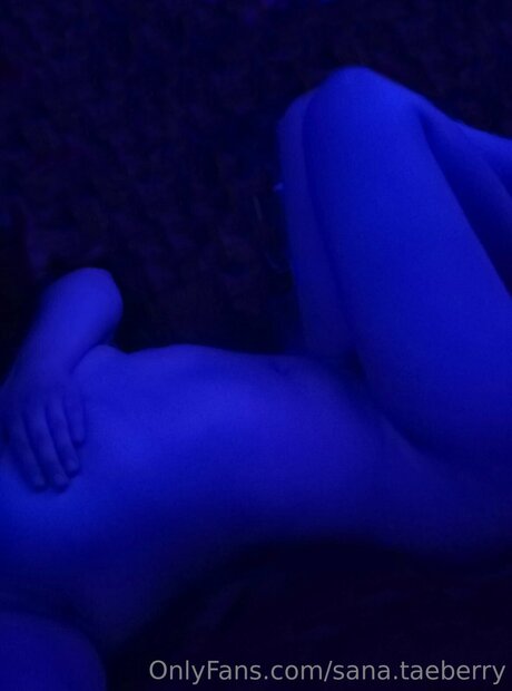 Sana Taeberry star high quality archive