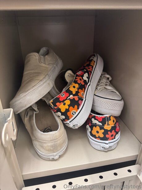 Prettynastytoes pornstar nudes pictures