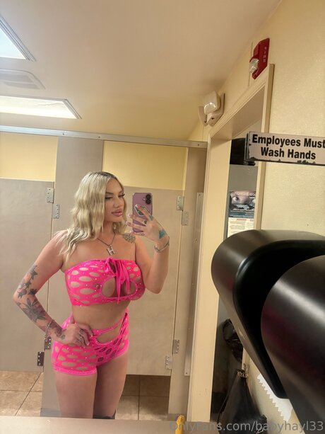 Babyhayl33 star high quality picture