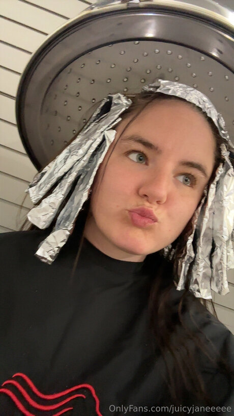 Juicyjaneeeee exclusive pornstar pics