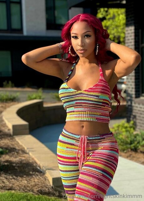 Lightskinkimmm erotic star photos