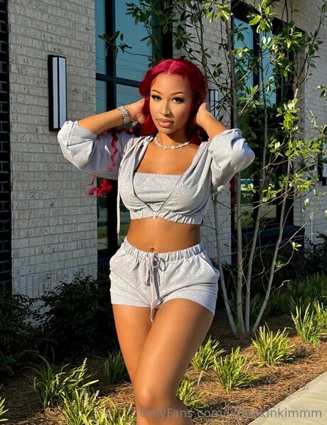 Lightskinkimmm sexy pornstar images