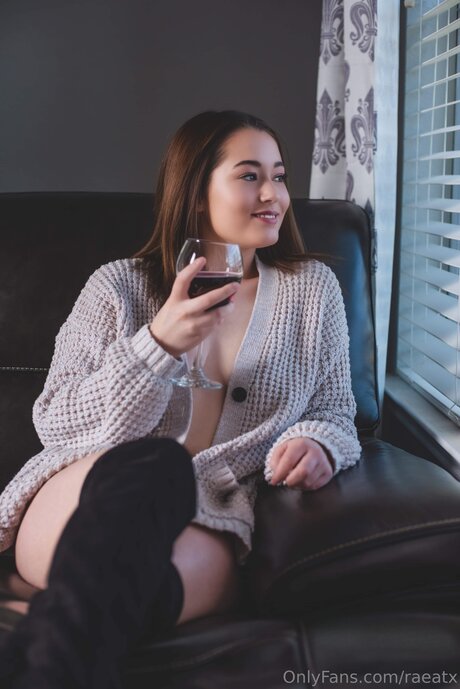 Raeatx model porn photos