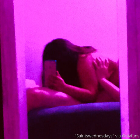 Saintswednesdays erotic model image