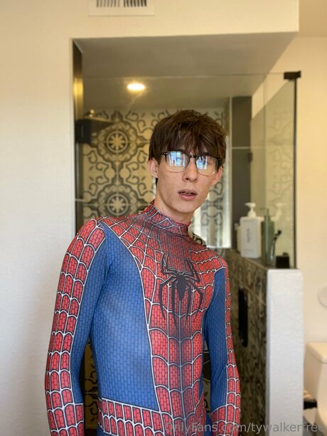 Tywalkerfree star nudes img