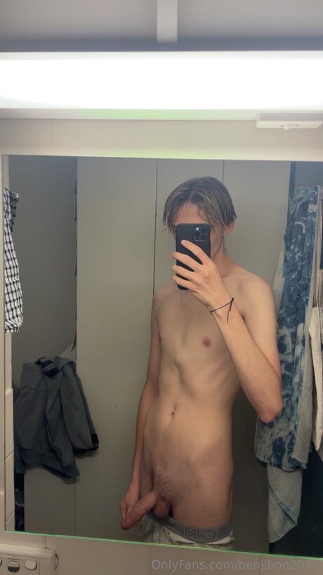 Benjiboo2024 pornographic actress galleries