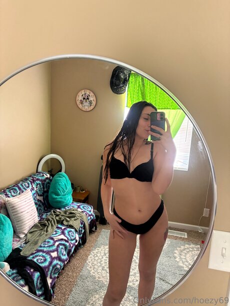 Hoezy69 star exclusive pic