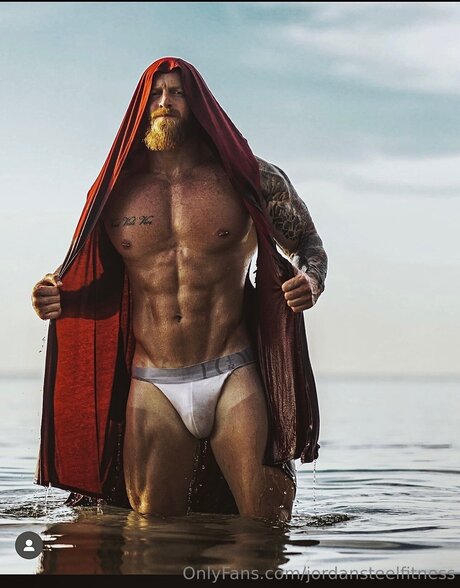 Jordansteelfitness model nice image