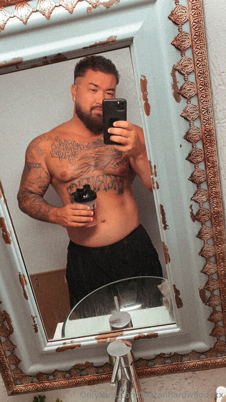 Tristanhardwoodxxx star sexy img