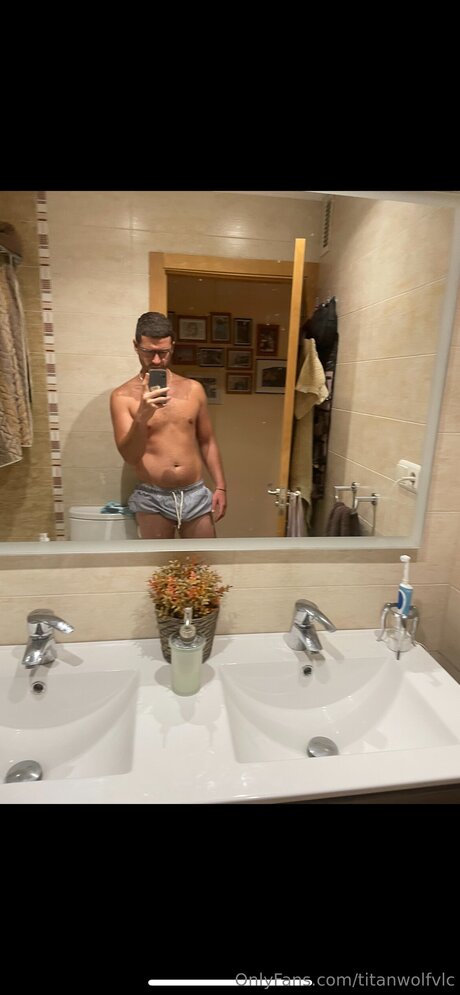 Titanwolfanss pornstar xxx archive