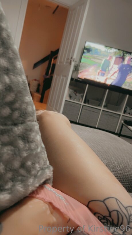 Kirstiee96free pornstar exclusive image