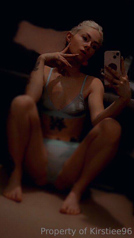 Kirstiee96free free star pictures