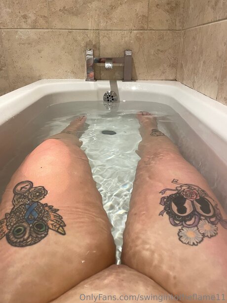 Swingintotheflame11 pornstar art photo