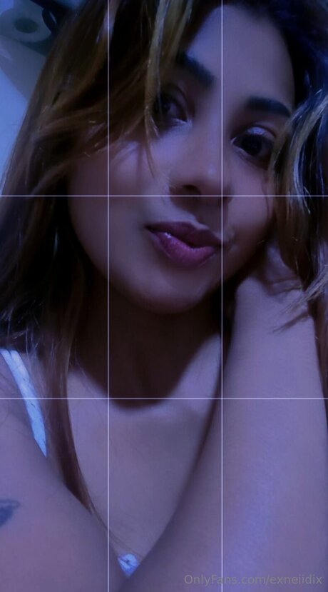 Exneiidix model nude images