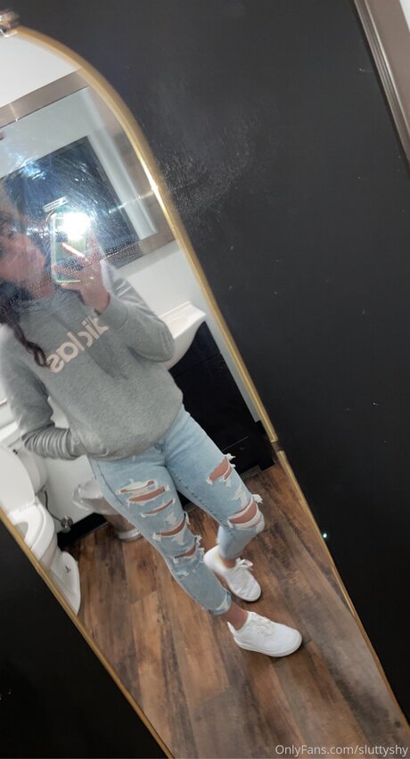 Sluttyshy free actress photo