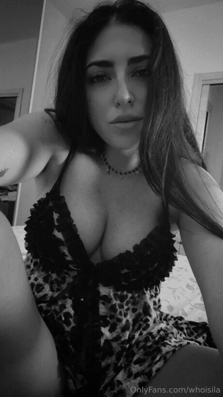 Whoisila model free pics