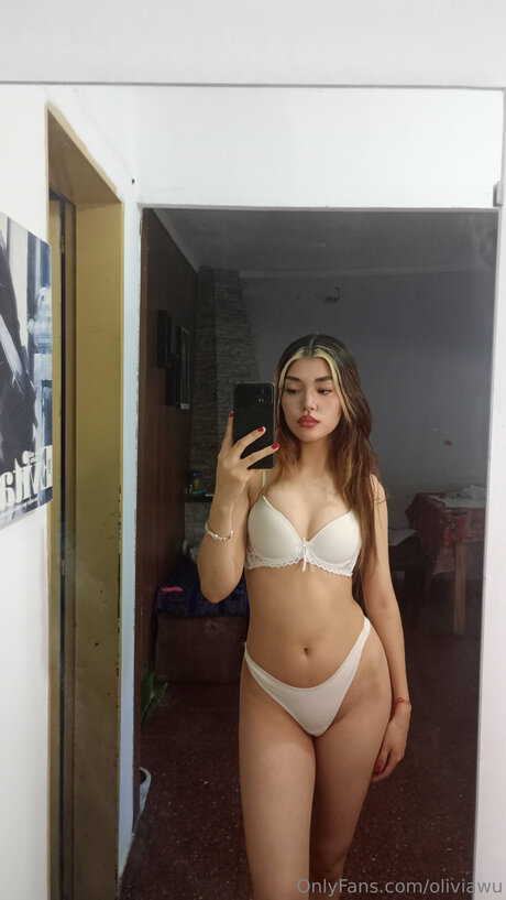 Oliviawu naked pornstar gallery