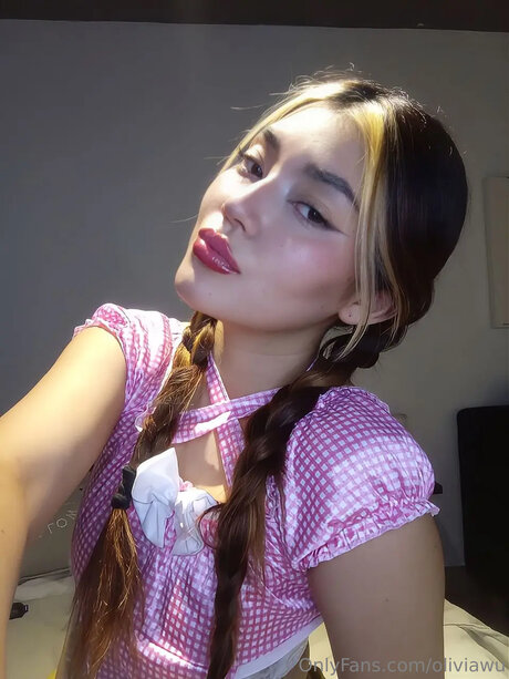 Oliviawu pornstar sexy picture