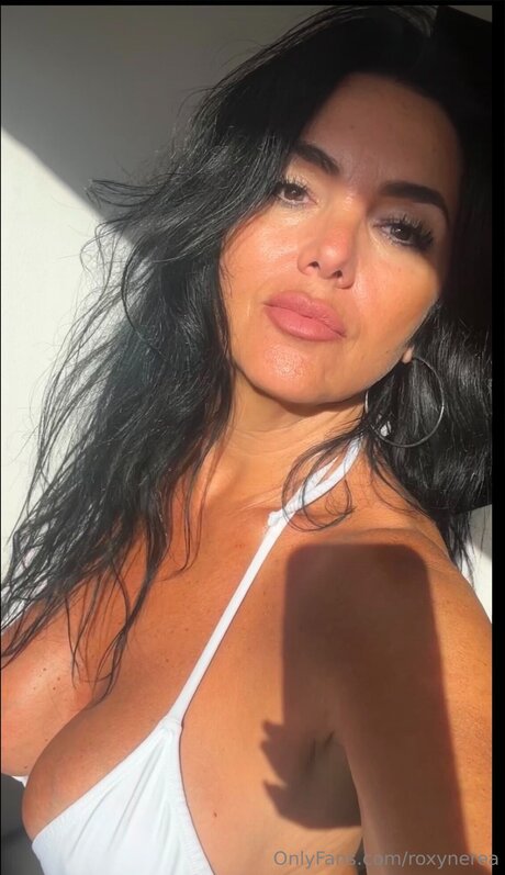 Roxynerea pornographic star picture