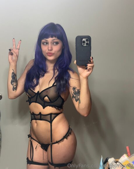 Violetmeowz nudes star pic