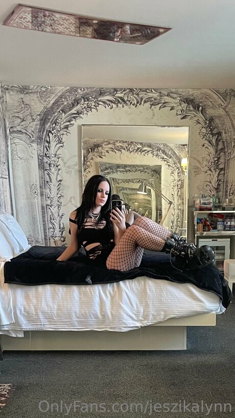 Jeszikalynn beautiful pornstar img