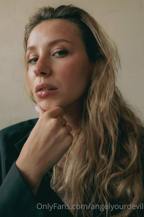 Yourbuttie pornstar top pictures