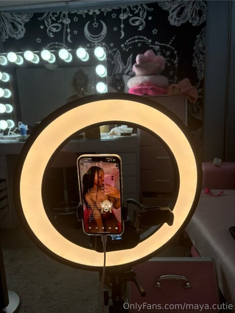 Maya Cutie star nice galleries