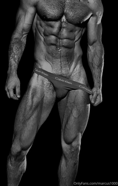 Marcus1000 model beautiful picture