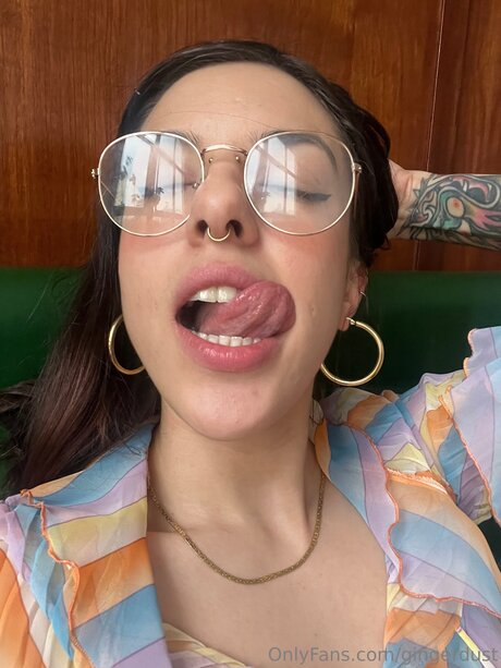 Gindust pornstar xxx photos