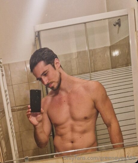 Greeneyes555 exclusive model photos