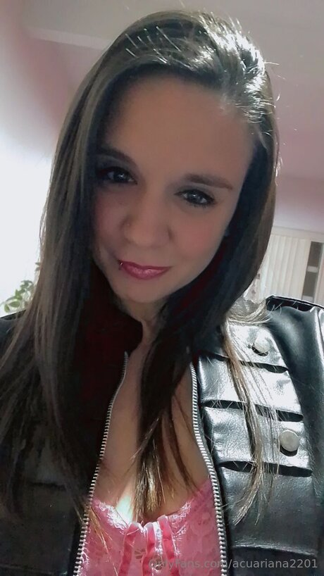 Acuariana2201 pornstar art img