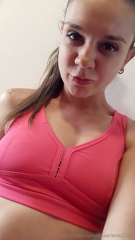 Acuariana2201 nudes model image