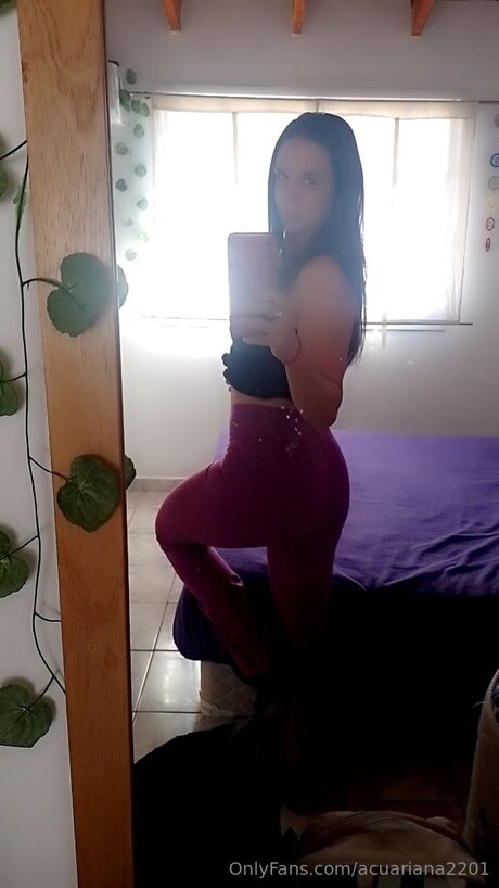 Acuariana2201 model erotic pics