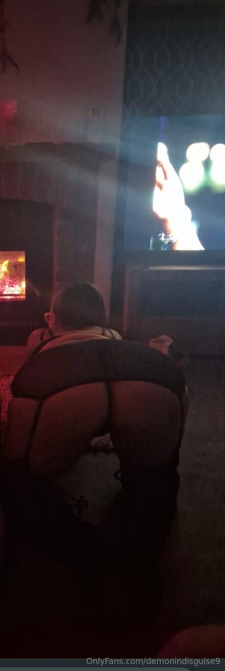 Demonindisguise9 pornstar erotic pics