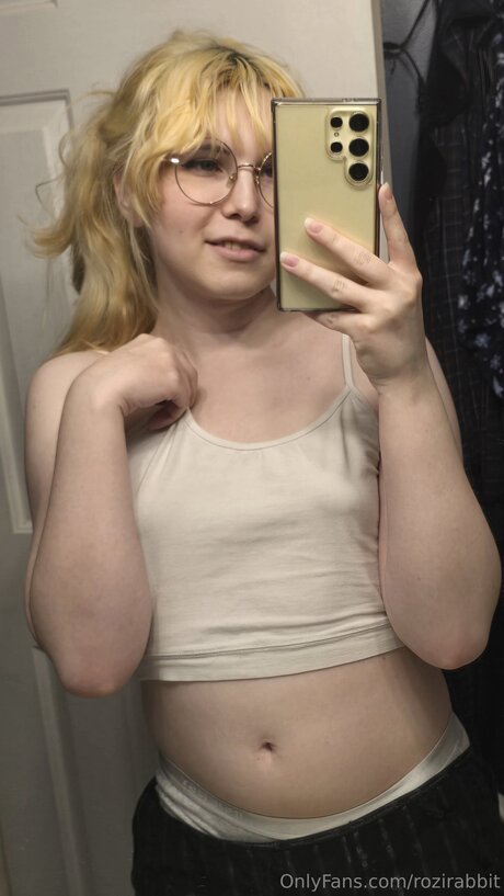 Rozirabbit pretty actress picture