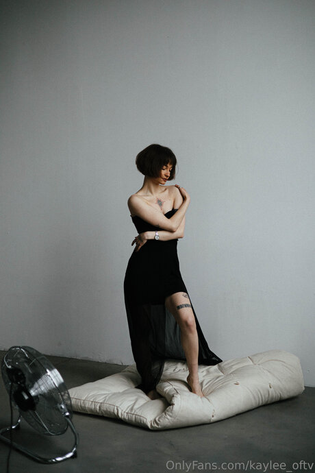 Kaylee Oftv adult star pictures