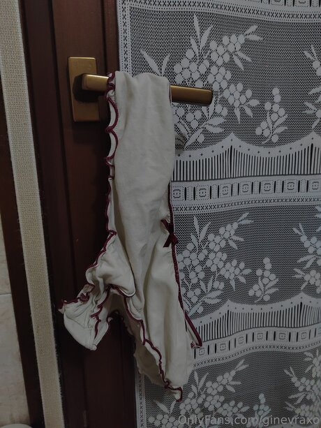 Ginevraxo xxx model photos