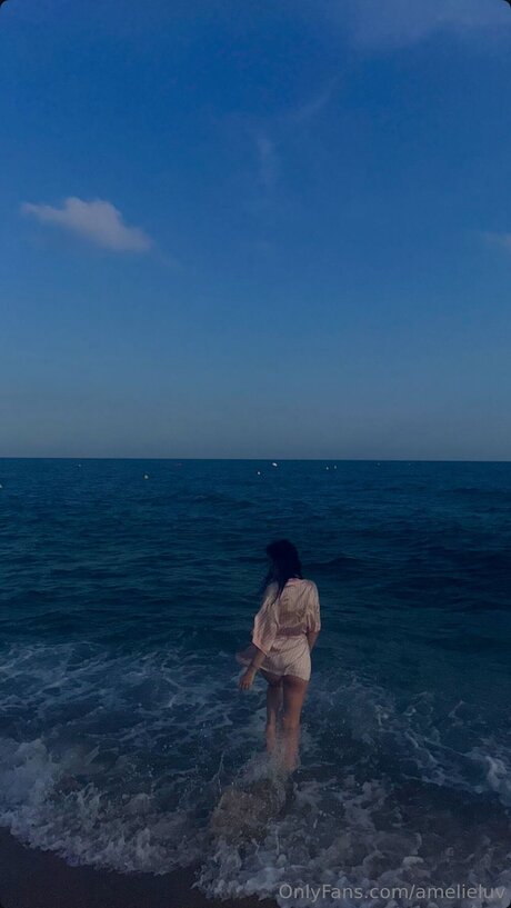Amelieeluv model sex img