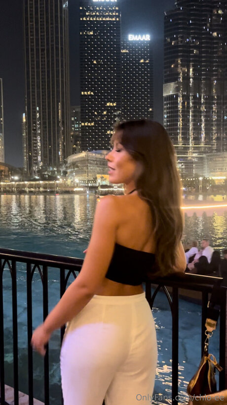 Chlo Ee pornstar sex pic